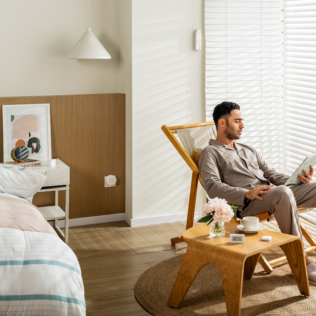 Aqara Roller Shade Driver E1 room installation example – manufacturer reference image