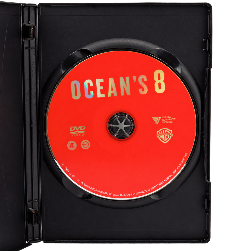 Ocean's 8 DVD disc in open case — cleaned reference image with transparent background